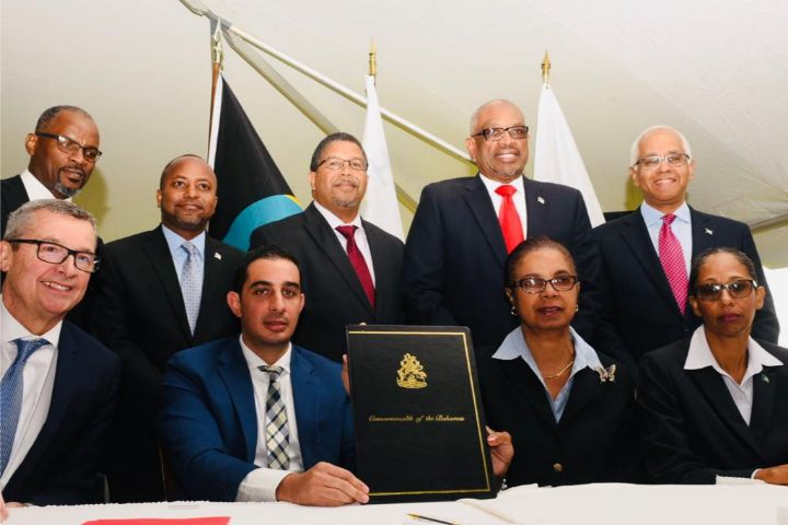 SIGNING_CEREMONY_-_Grand_Lucayan_Heads_of_Agreement_Signing_-_March_2__2020.jpg