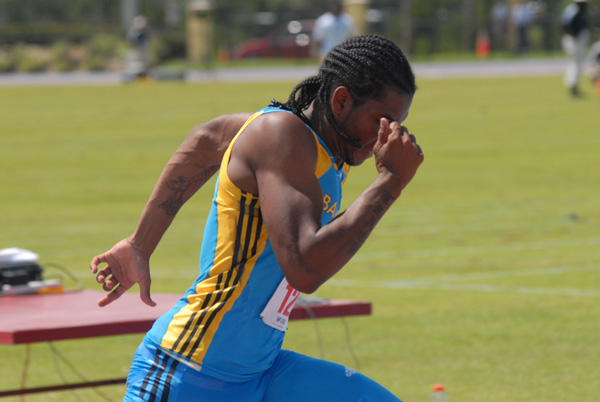 KermitDemetrius-Pinder-400m-heats.jpg